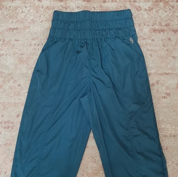 *FINAL SALE* NWOT Free People Movement The Way Home Jogger Pants - Picture 3 of 6